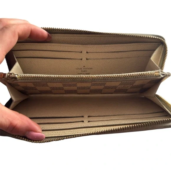 Louis Vuitton Wallet Damier Azur Clemence Wallet Zippy Wallet Zip Around Project - Picture 3 of 14